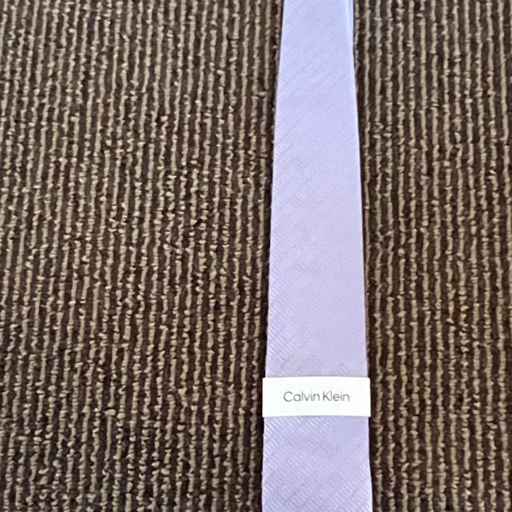 Calvin Klein tie - Picture 3 of 3